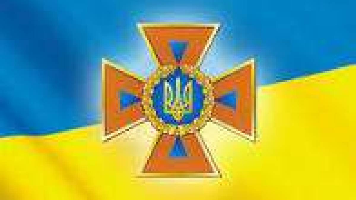 Запорізький рятувальник Сергій Фомченко у позаробочий час ліквідував пожежу в квартирі сусідів