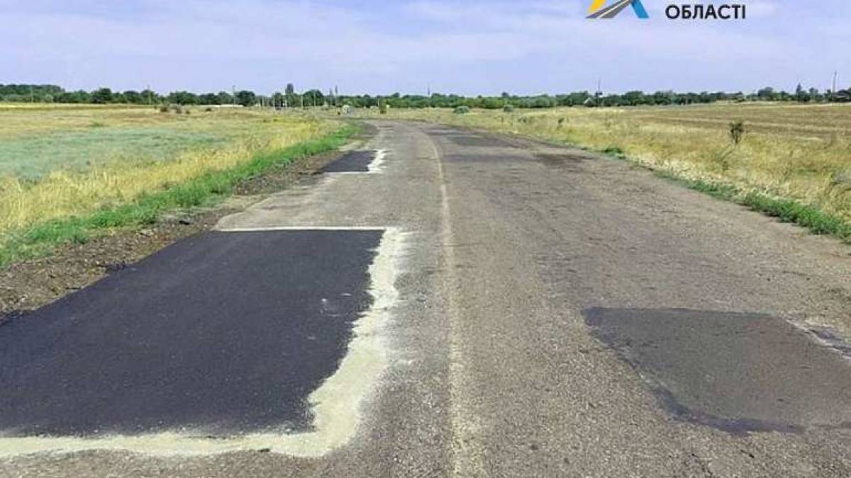 Чотири територіальні дороги Запорізької області позбавилися просідань та тріщин