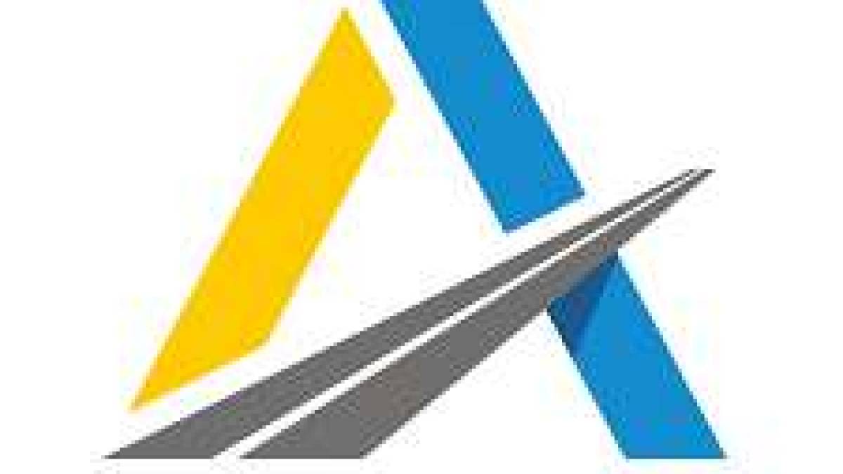 У Запоріжжі у Кривій бухті йдуть роботи по спорудженню вантового моста