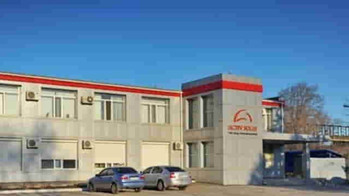 Здание завода в Запорожье