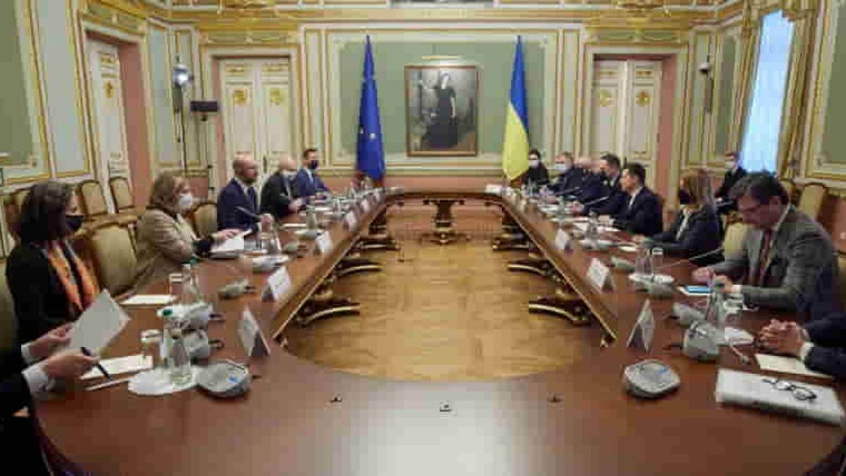 ЄС намагається демонструвати якомога сильнішу солідарність з Україною