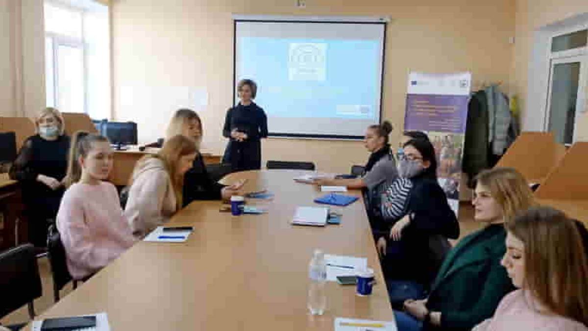 У ЗНУ стартували п'ять курсів європейських студій