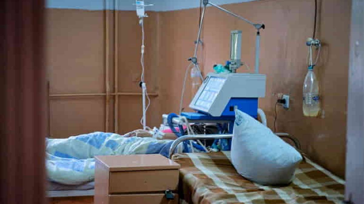 На Запоріжжі важких ковідників госпіталізуватимуть у найближчі лікарні, де є вільні місця та кисень
