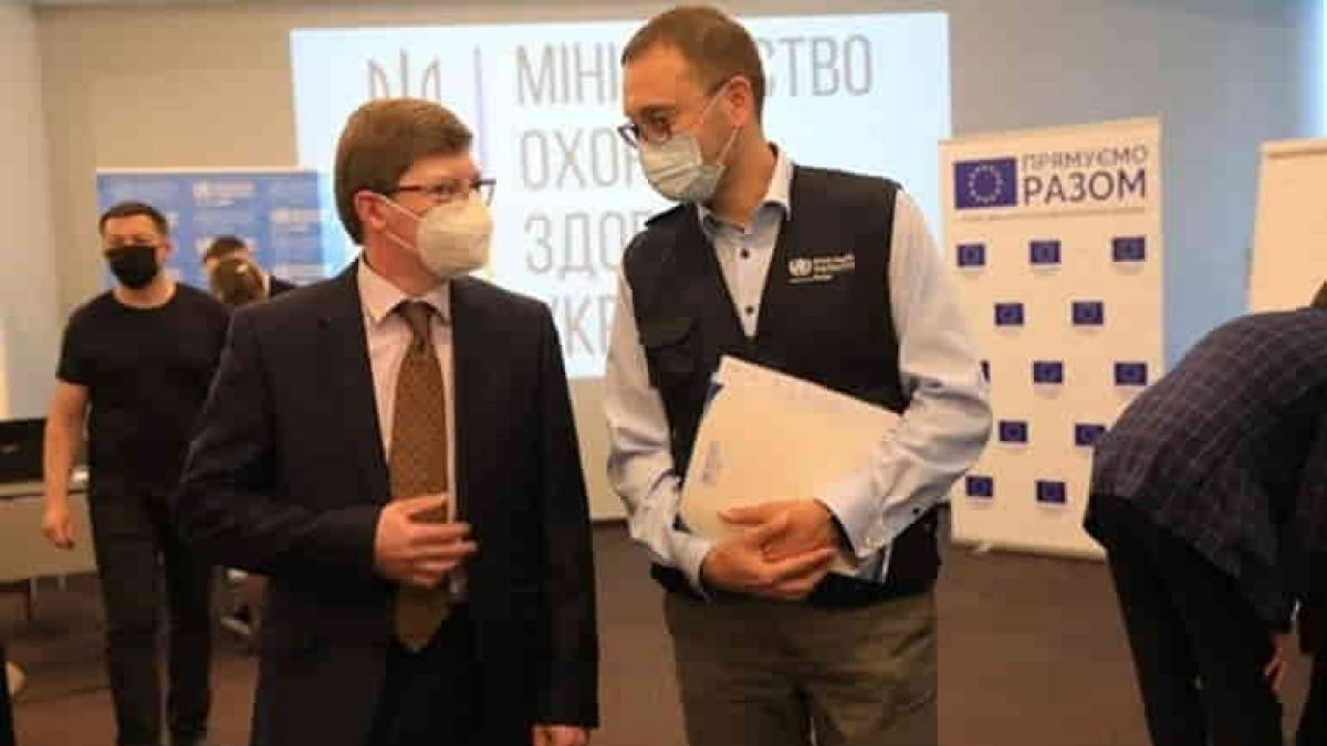 Чи помітять експерти ВОOЗ, що на Запоріжжі немає жодного центру масової вакцинації?