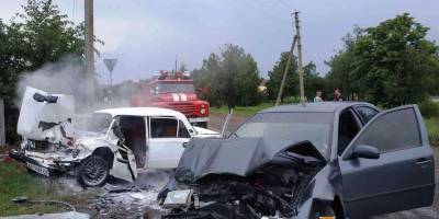 На перехресті не роз’їхалися “Жигулі” та “Шкода”