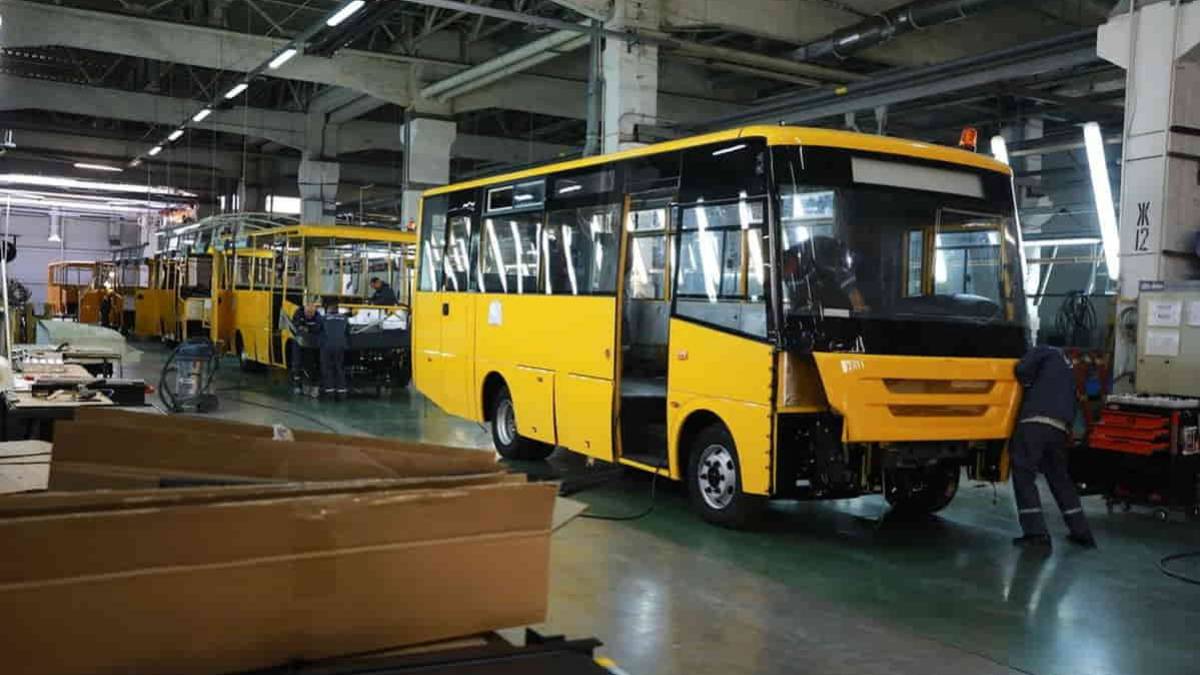 Школярі їздитимуть на автобусах виробництва ЗАЗу