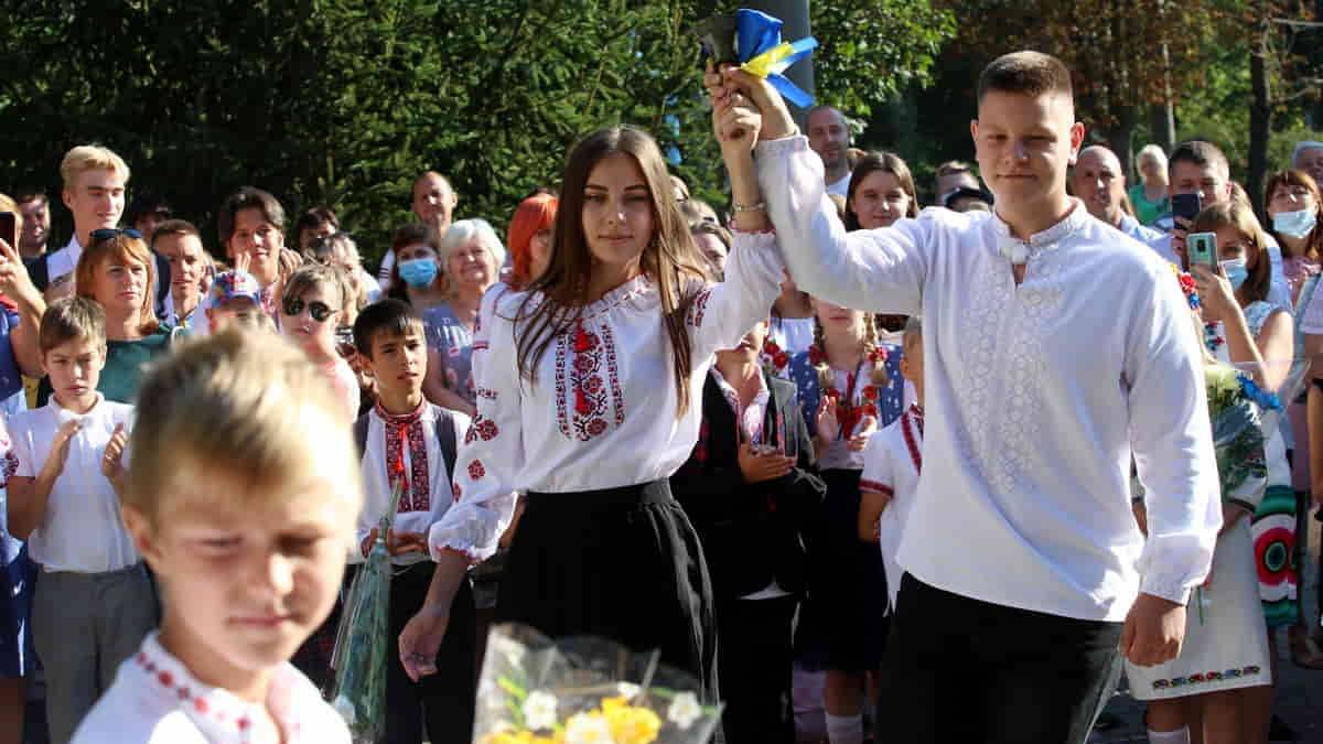 У запорізькому “Січовому колегіумі ” пролунав Перший дзвоник (фото)
