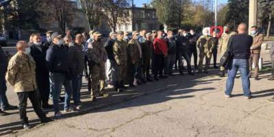 В Запорожской области участники боевых действий вышли на акцию протеста
