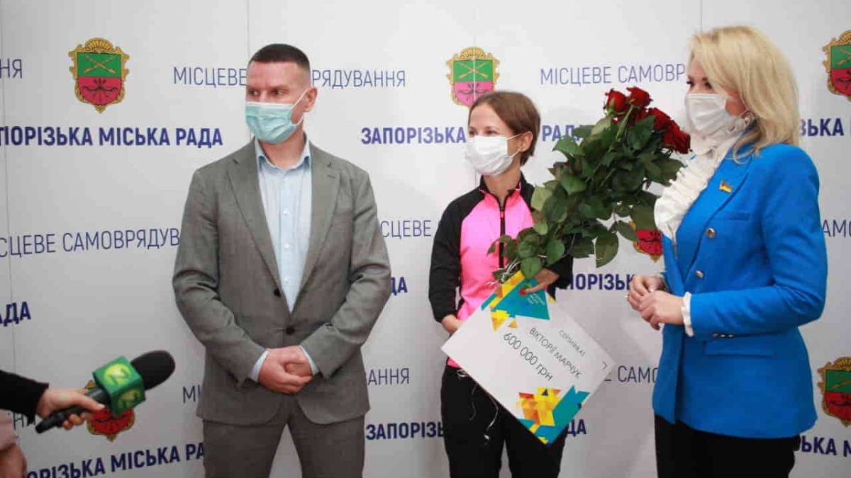 Запорізька спортсменка отримала сертифікат на придбання житла
