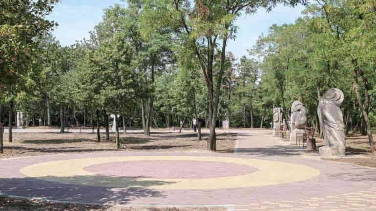 У Запоріжжі обговорили плани робіт на Хортиці у 2022 році