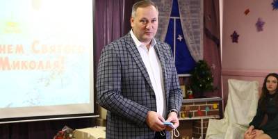 В Запорожье поздравили с Днем святого Николая детвору из центра социально-психологической реабилитации