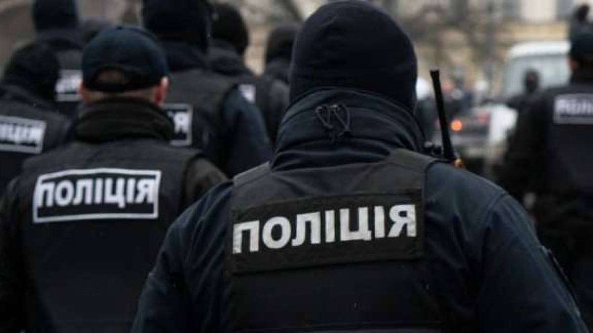 В Токмаке за один день уволились почти все сотрудники полиции