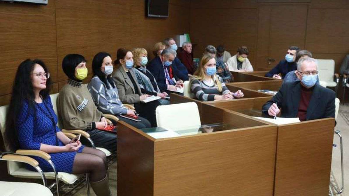Новорічні локації в Запоріжжі працюватимуть ще тиждень