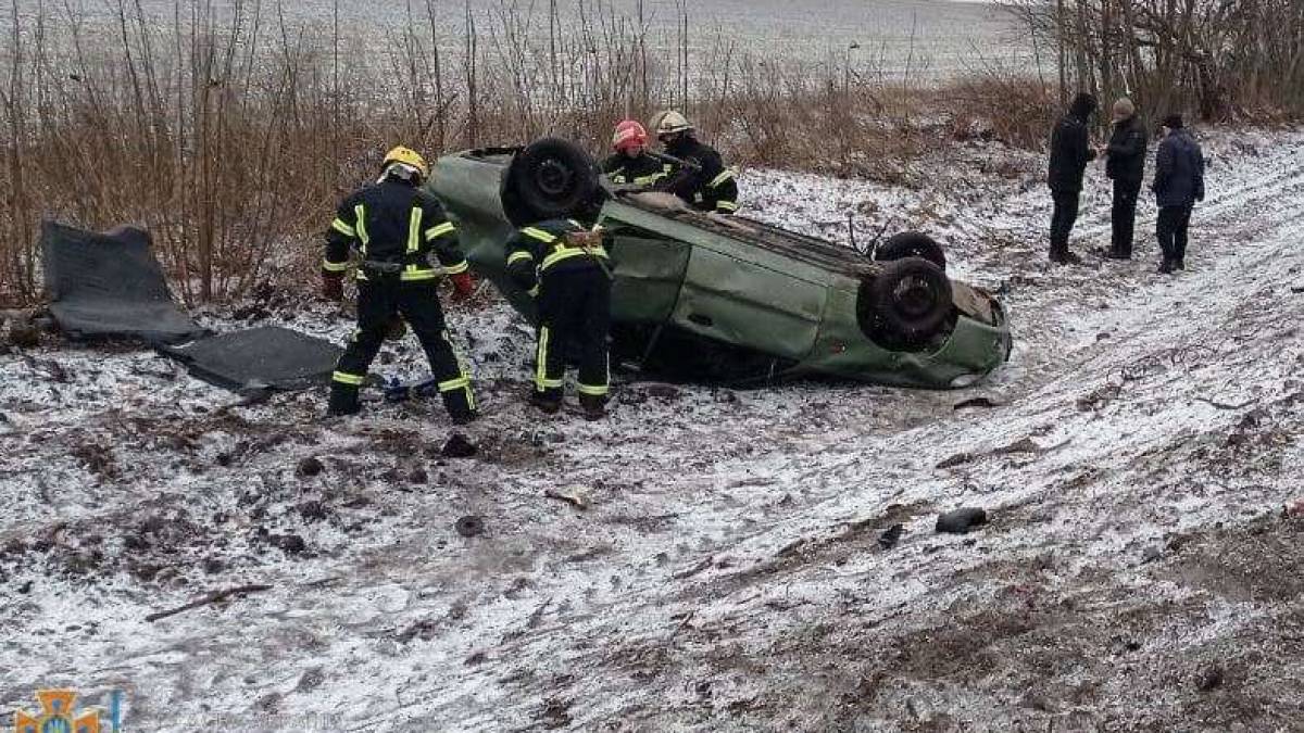 У ДТП на трасі “Запоріжжя-Донецьк” постраждали четверо людей