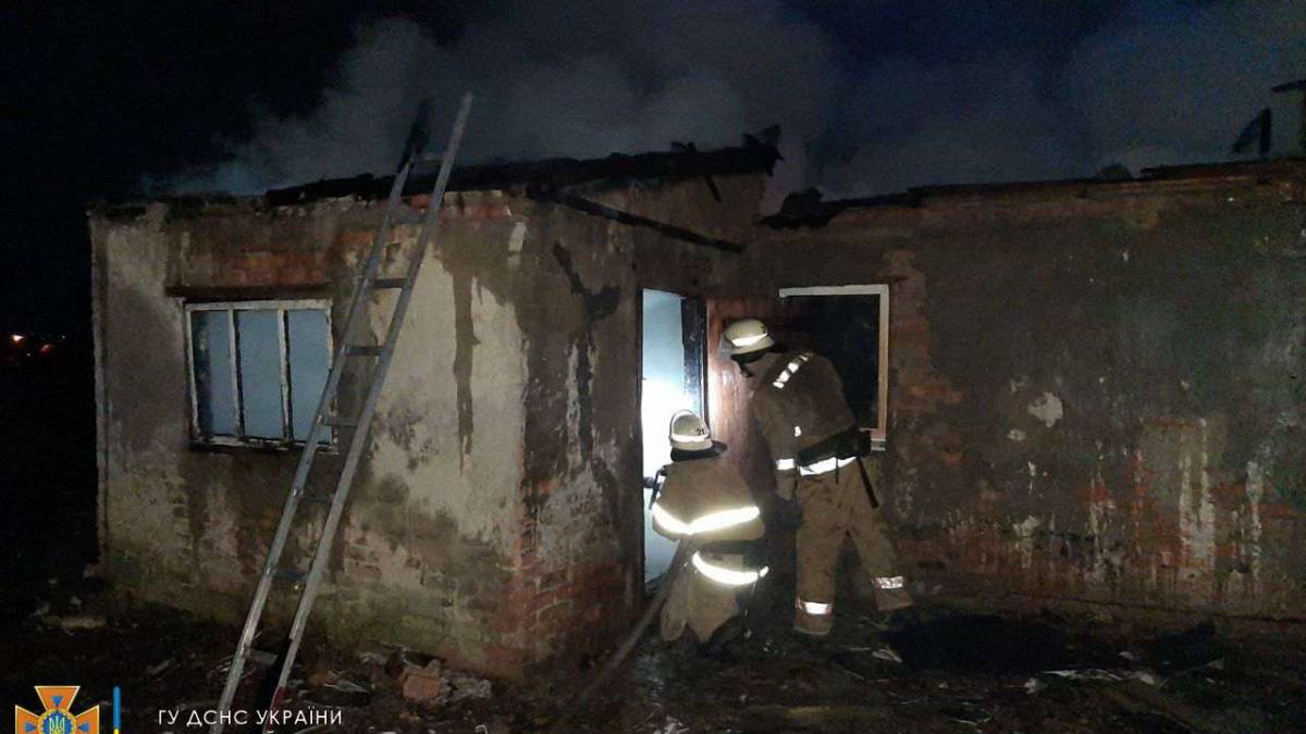Горів житловий будинок