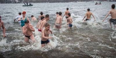 В Запорожье официально определены места для купания на Крещение