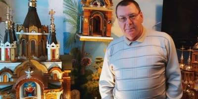 Как запорожский журналист стал Гулливером, сравнявшись со Свято-Покровским храмом