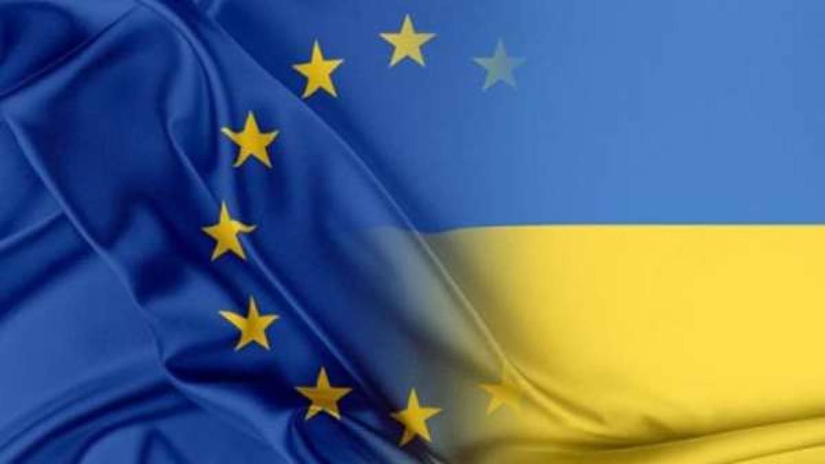 Високі представники ЄС вшанують пам’ять загиблих українців