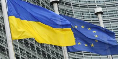 Європейська Комісія пропонує тимчасовий захист для людей, які тікають від війни в Україні, та рекомендації щодо прикордонних перевірок