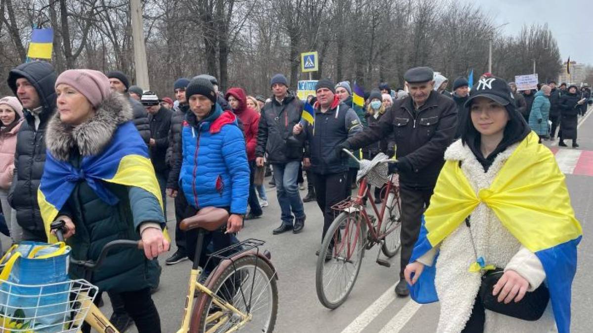 Мелітополь – Україна! Марш нескорених прошел по центральным улицам города (фото, видео)