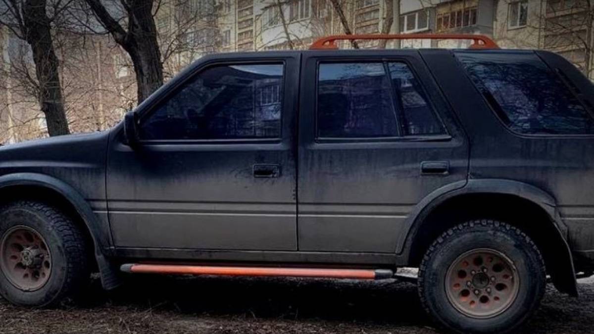 Волонтеры собирают средства на покупку машины для запорожских защитников