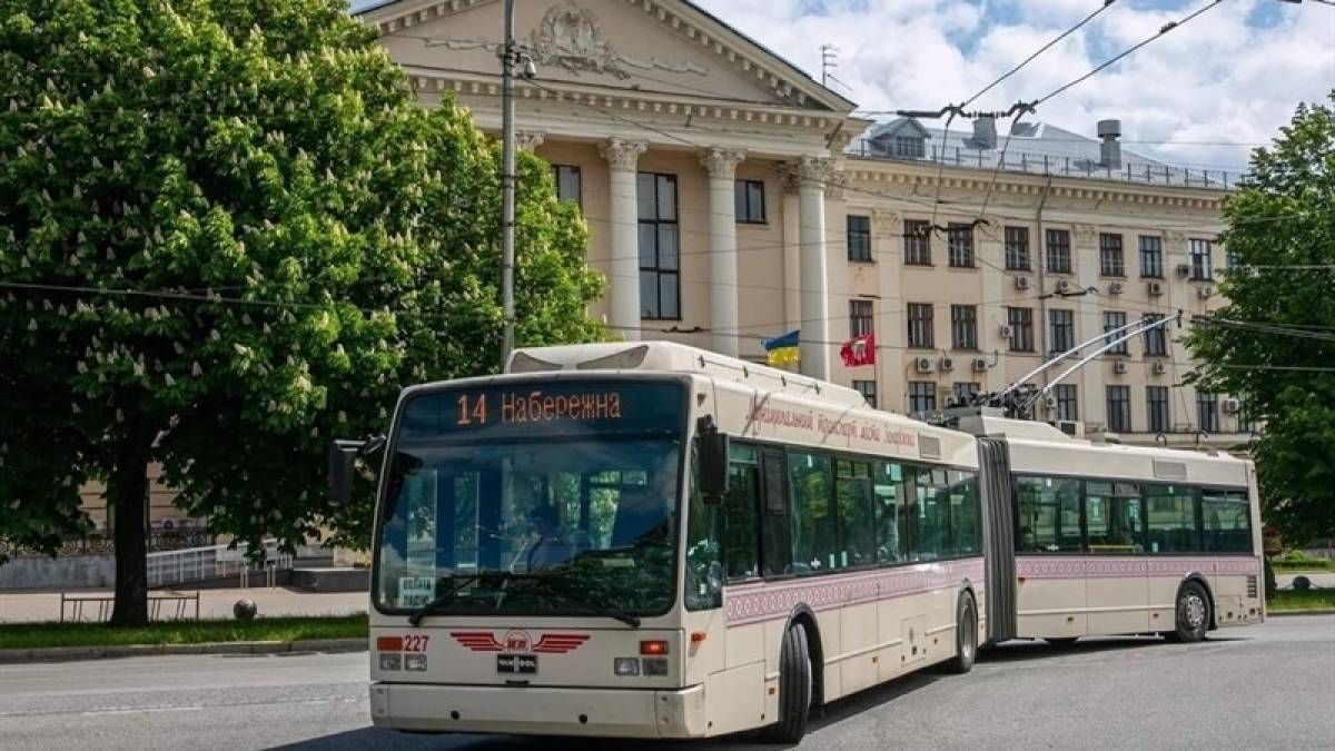 Как в Запорожье 8 апреля будет работать общественный транспорт