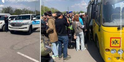 Более ста гражданских жителей Мариуполя, два месяца скрывавшихся в «Азовстали», прибыли в Запорожье