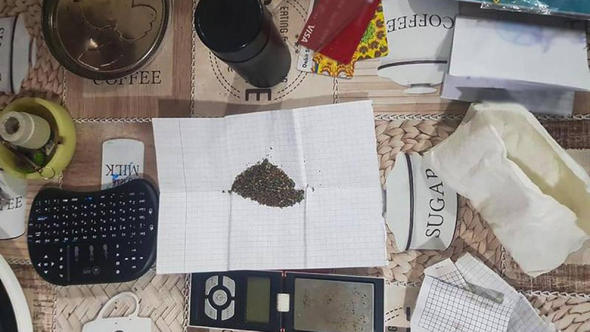 У Запоріжжі поліцейські задокументували факт збуту наркотиків