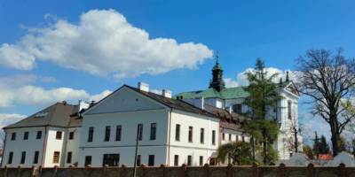Польський монастир приймає українських біженців