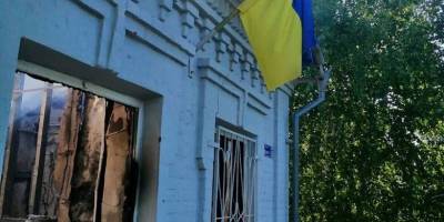 У селі Мала Токмачка Запорізької області із-за обстрілів згоріла сільська рада
