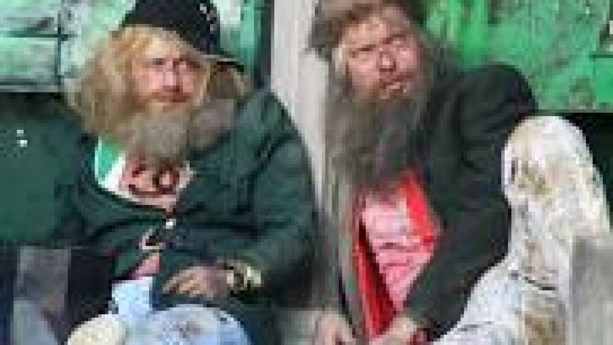 В Бердянске оккупанты взяли на службу в полицию …бомжей