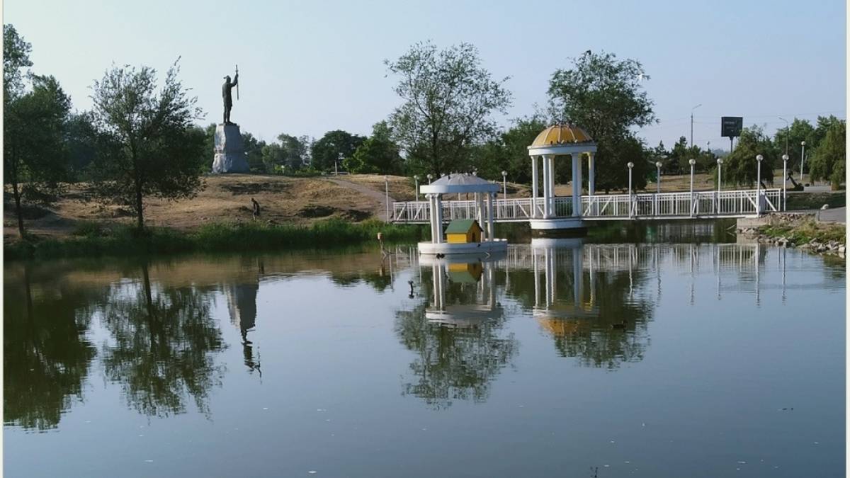 Раннее утро в Запорожье (фото)