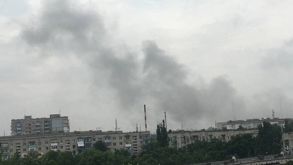 Токмак сейчас:  пишут, что горит склад рашистов