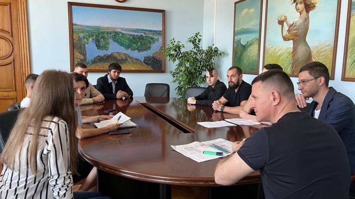 Запорізькі активісти пропонують реформувати міську молодіжну раду