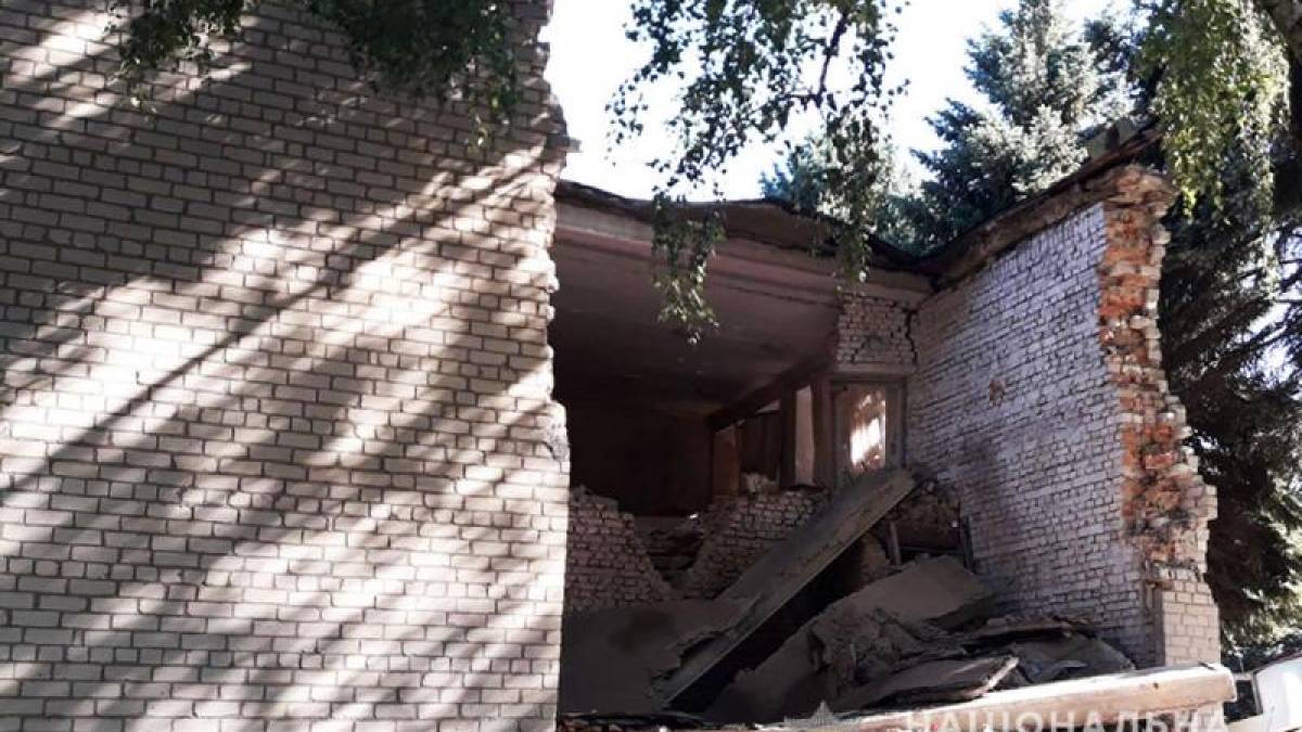 Ворог продовжує наносити ракетні удари по населеним пунктам запорізького краю: поліція збирає докази