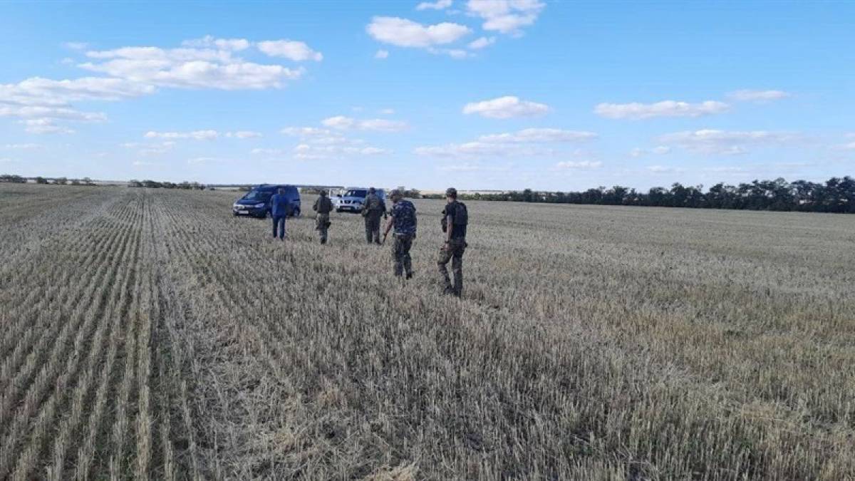 Захисники Запорізького краю знешкоджують ворожі боєприпаси на полях