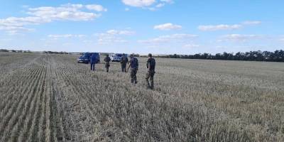 Захисники Запорізького краю знешкоджують ворожі боєприпаси на полях
