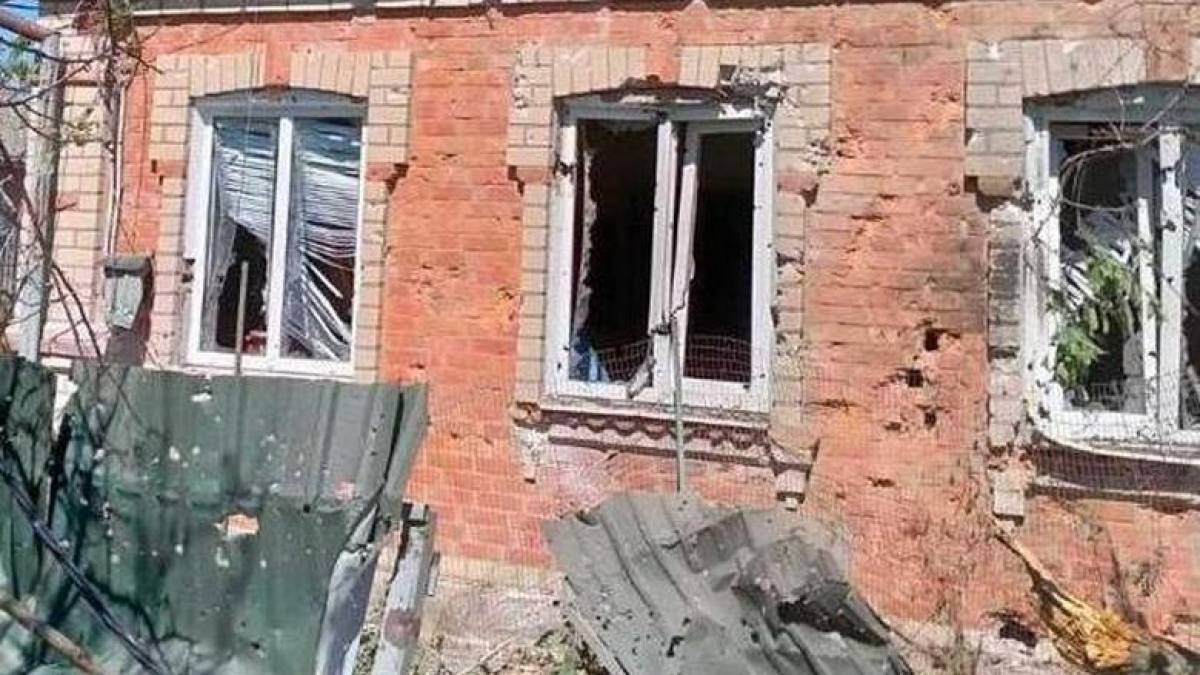 На Запоріжжі ворог не припиняє обстрілювати мирне населення: поліцейські фіксують наслідки