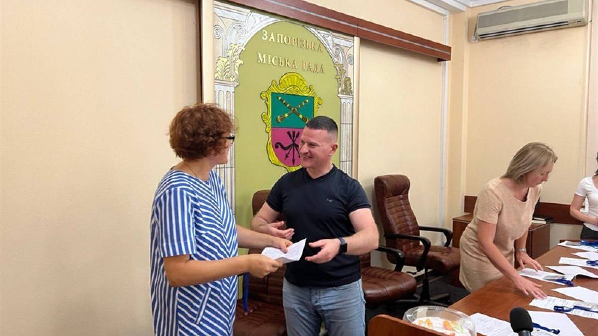 Влада Запоріжжя продовжує налагоджувати співпрацю з волонтерами
