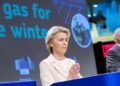 https://images.cdn.yle.fi/image/upload/c_crop,x_0,y_0,w_2044,h_1148/w_636,h_358,ar_1.7762359,dpr_1,c_fill/q_auto:eco,f_auto,fl_lossy/39-98622462de6d4732884