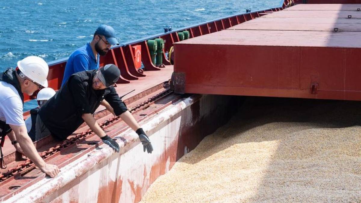 Чотири судна з продовольством отримали дозвіл на вихід з українських портів – ООН