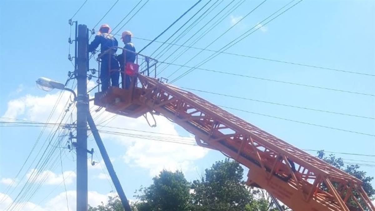 У Запоріжжі відновлюють електропостачання