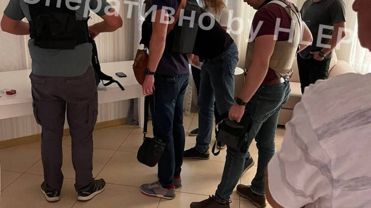Запорізькі Телеграм-канали повідомляють про обшуки в мерії та ОДА (доповнено)
