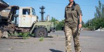 Із 1 жовтня жінки 14 спеціальностей мають стати на військовий облік, за невиконання до нового року не штрафуватимуть