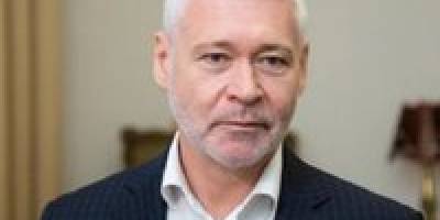 Окупанти обстріляли ракетами Індустріальний район Харкова, загинула жінка