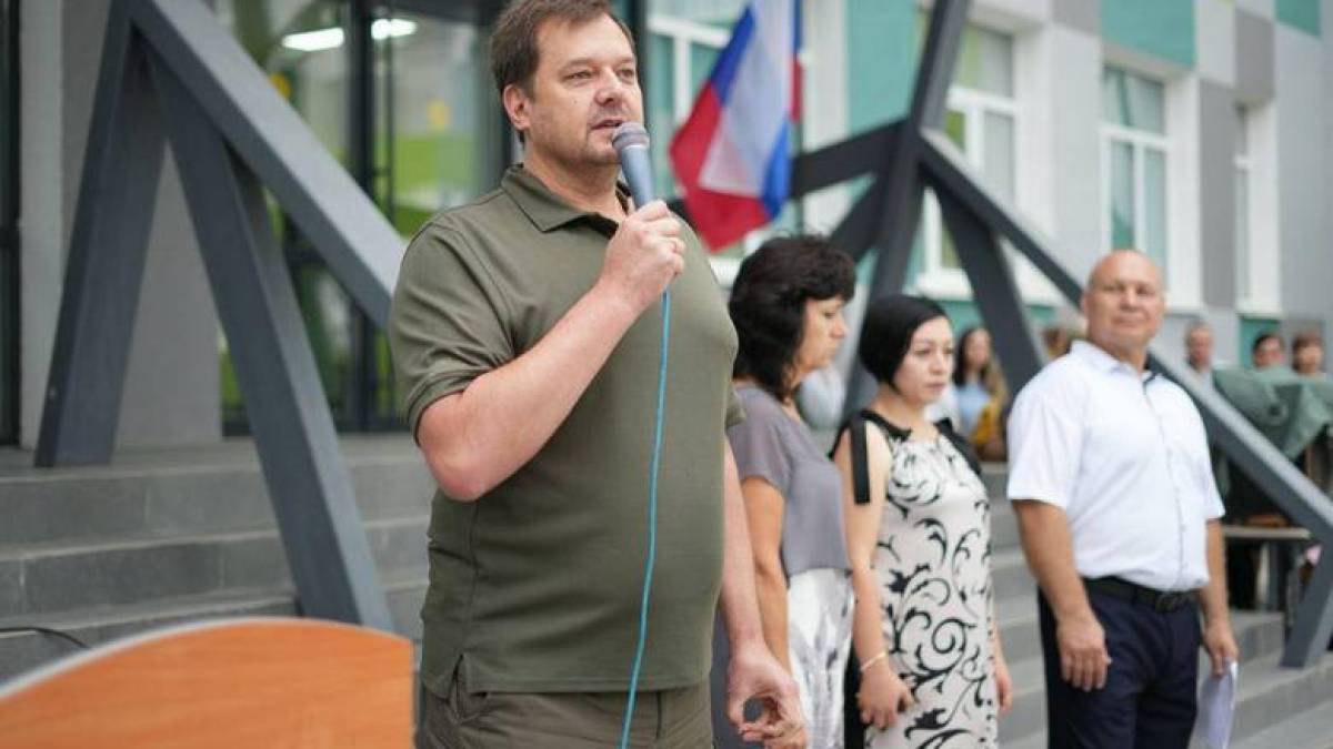 Колаборанта Балицького окупанти під конвоєм повернули до Мелітополя, але він знову втік