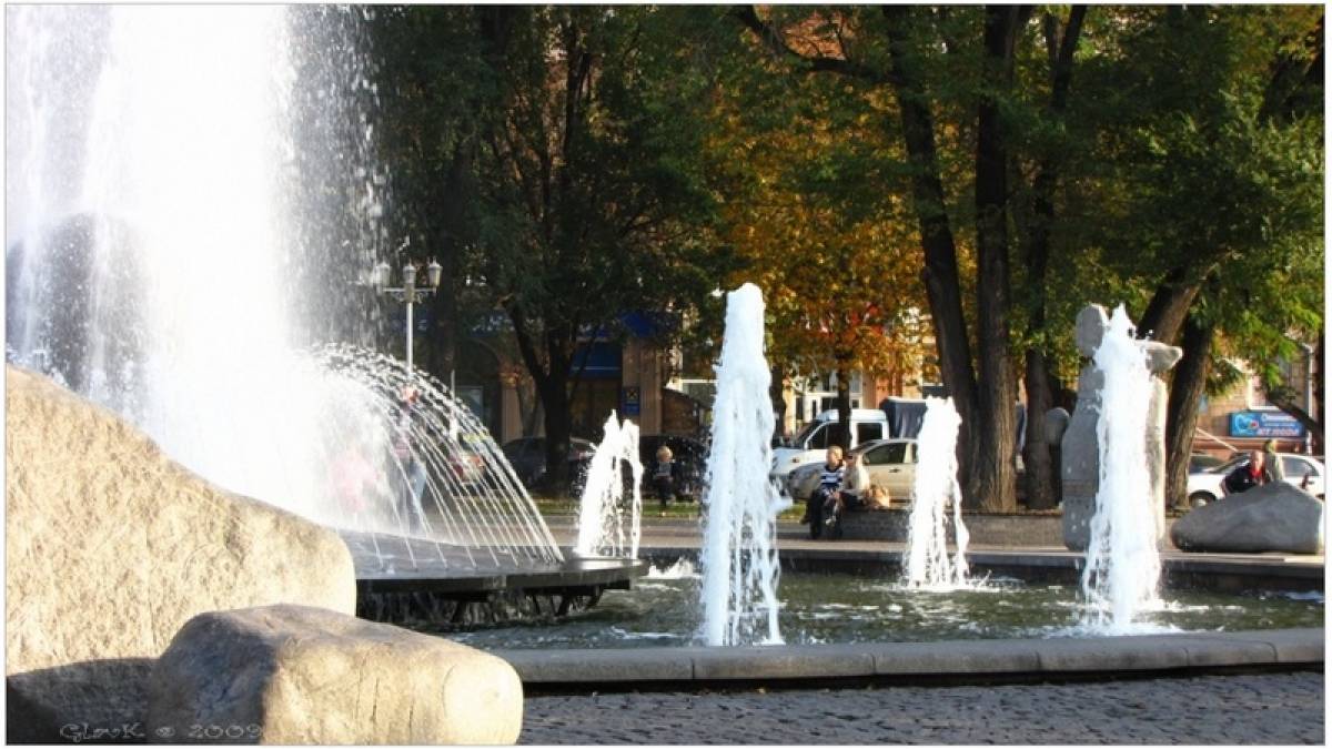 Як у Запоріжжі Іван Сусанін та кіноактор Зіновій Гердт вечірню каву пили