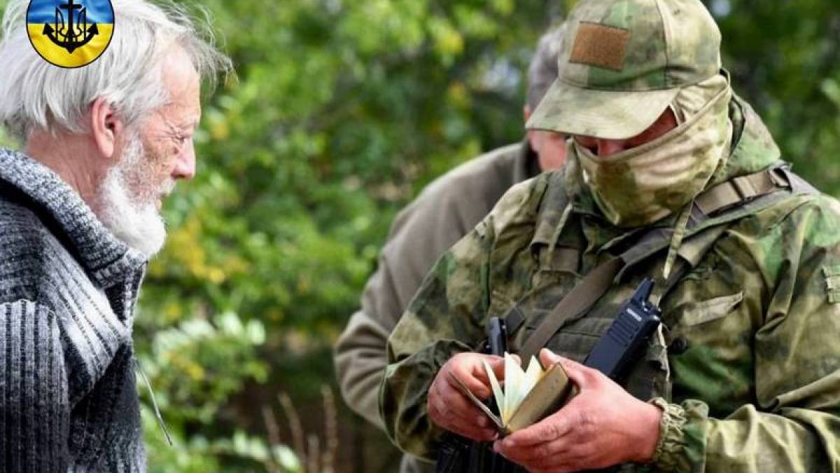 На пункті пропуску в Василівці окупанти не пропускають на територію України чоловіків віком до 35 років: просто розвертають