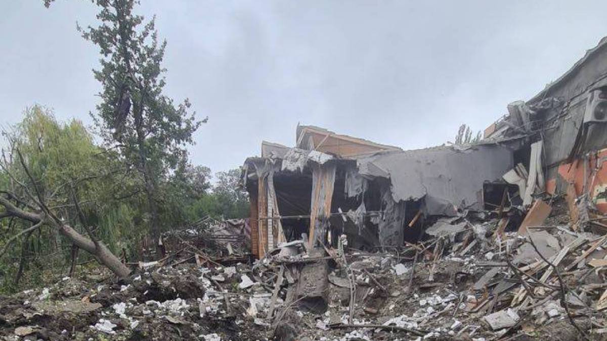 У Запоріжжі сьогодні вночі було зафіксовано 10 «прильотів» ворожих ракет С-300: Анатолій Куртєв