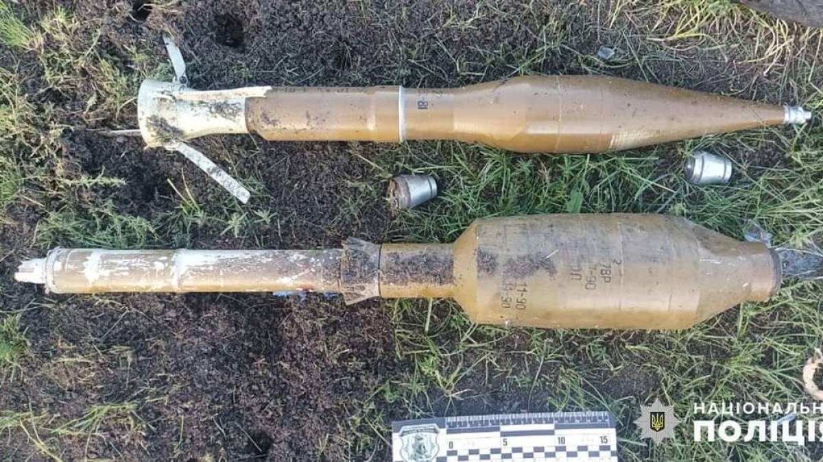 У Вільнянському районі поліція встановлює обставини вибуху з двома пораненими